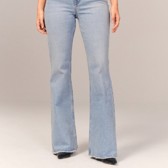 Abercrombie The Flare Ultra Hi Jeans Light Wash 5-Pocket Zipper Fly 16 Short - Picture 5 of 13